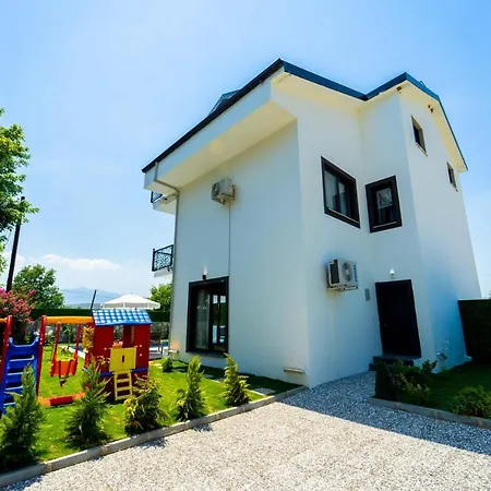 Villa Doga Kemer (Menekse Mahallesi)